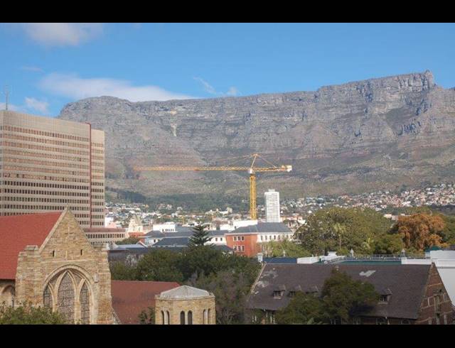 1 BEDROOM APARTMENT FOR SALE IN CAPE TOWN CITY CENTRE